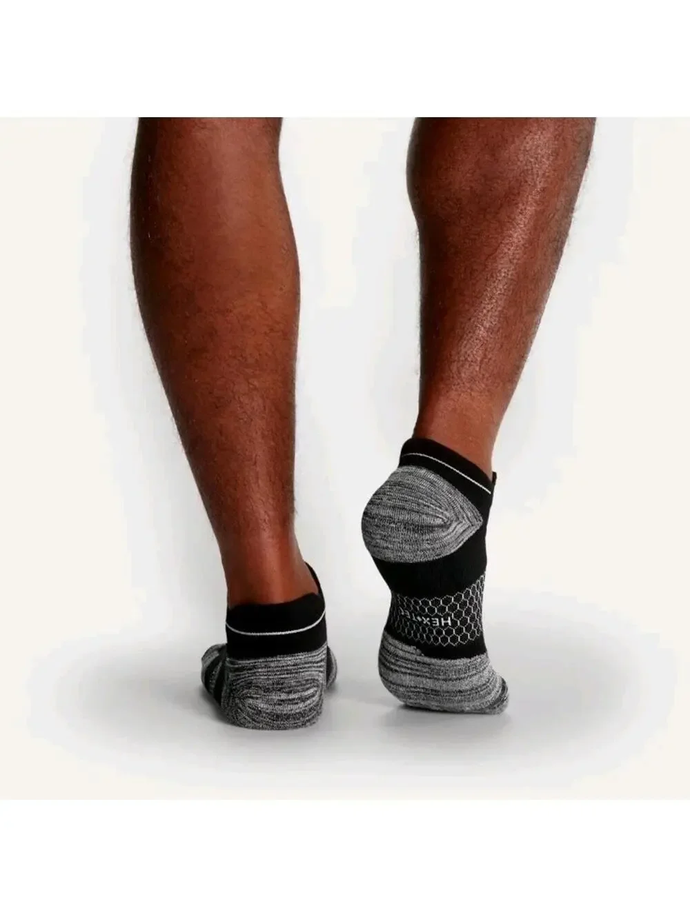 NWOT $54 Bombas Men’s Running Ankle Sock 3-Pack Hex Tec Black Size L